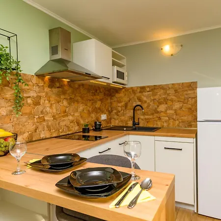 Apartmán Leon & Rent A Quad *