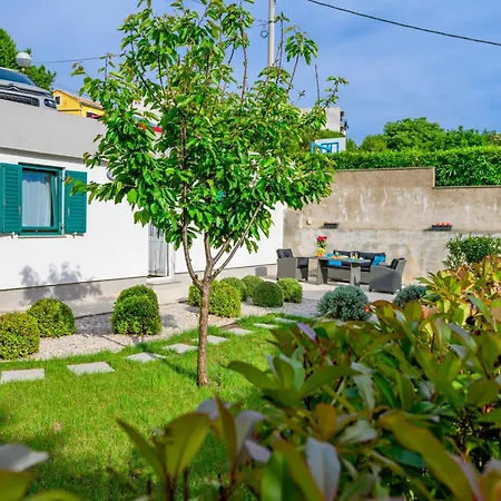 Leon & Rent A Quad * Mali Lošinj